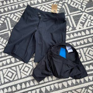 NWT PEARL iZUMi Women's Canyon MTB Shorts with detachable liner
